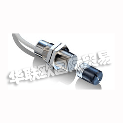 　　BAUMER磁式角度傳感器介紹：  　　高達360°轉(zhuǎn)角的絕對位置探測，分辨率高達0.09°。線性模擬輸出信號，無磨損、防污垢。  　　非接觸磁式角度傳感器測量轉(zhuǎn)角范圍可達360°分辨率高達0.09°，并且完全無磨損。