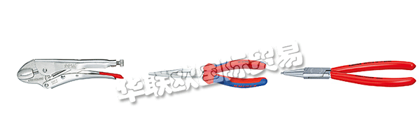 卡爾.古斯塔夫.普什在完成鐵匠學徒學習后，希望和父親一起開創(chuàng)自己的事業(yè)。因此，他在1882年建立了“KNIPEX”，