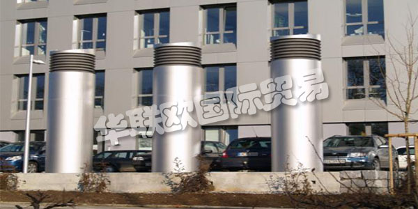 DIEHM始于1958年， Horst Diehm奠定了今天公司的基礎(chǔ)，并成立了一家致力于防雷和煙囪建造的公司。憑借出色的個(gè)人承諾，創(chuàng)新精神和眾多專(zhuān)利申請(qǐng)，Horst Diehm早期就設(shè)定了創(chuàng)新標(biāo)志。