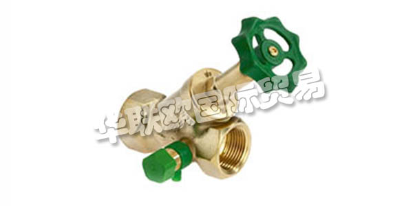 BENDER作為生產商(德國制造)，自1934年以來一直生產關閉和分配器配件以及定制系列產品。裝配時間短，使用壽命長、高效率和靈活性是公司產品的特征。